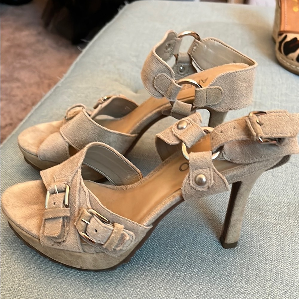 Stylish Beige High Heel Sandals